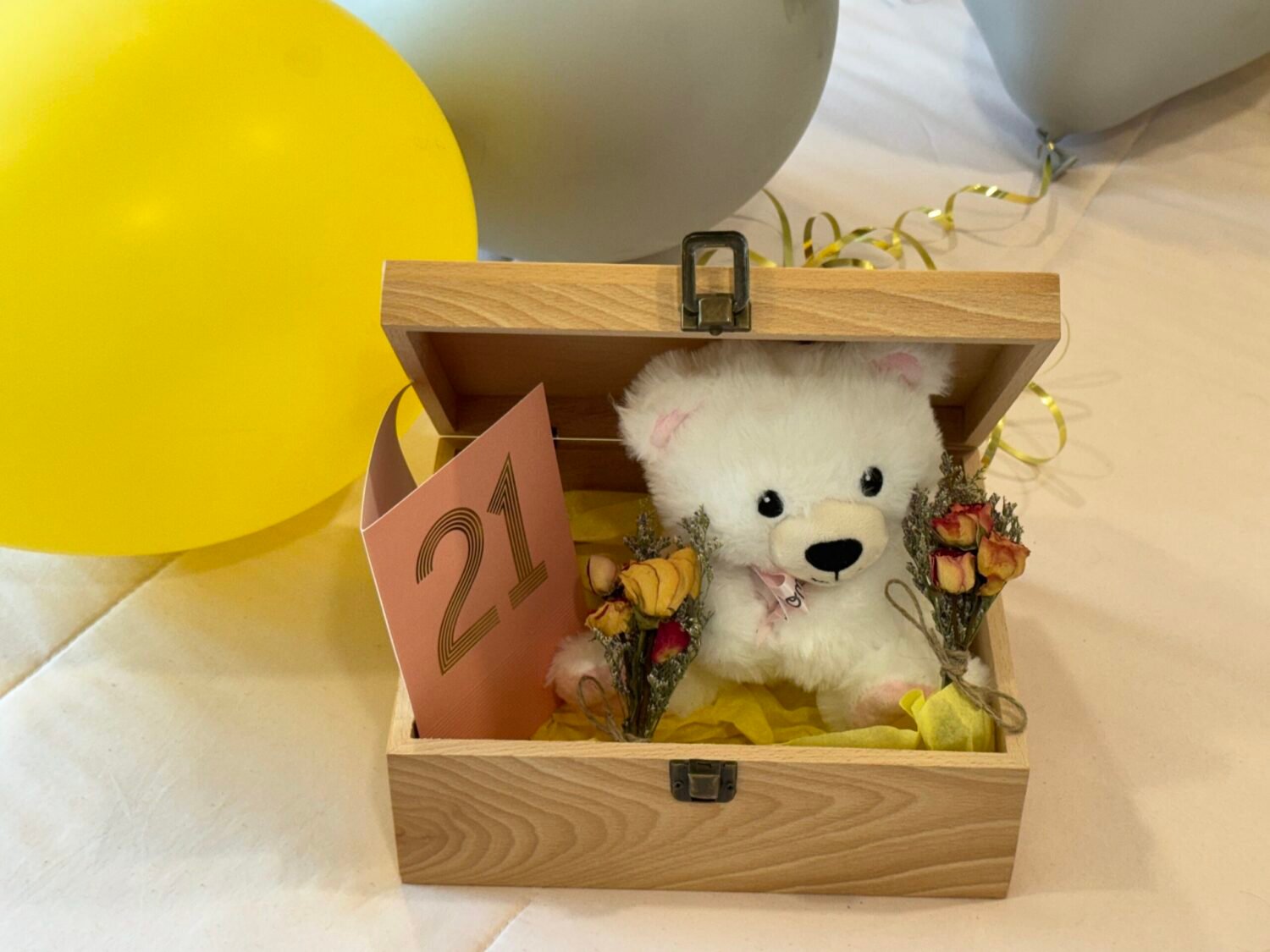 Birthday Room Decoration - Image 7