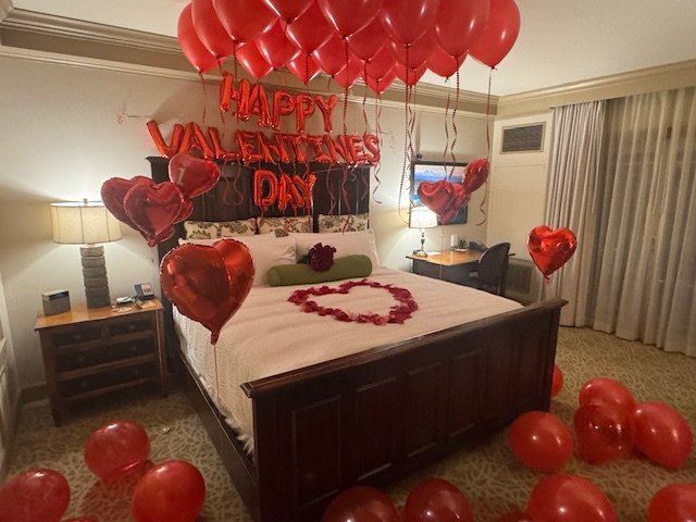 Hotel Valentine Decoration-Horizontal