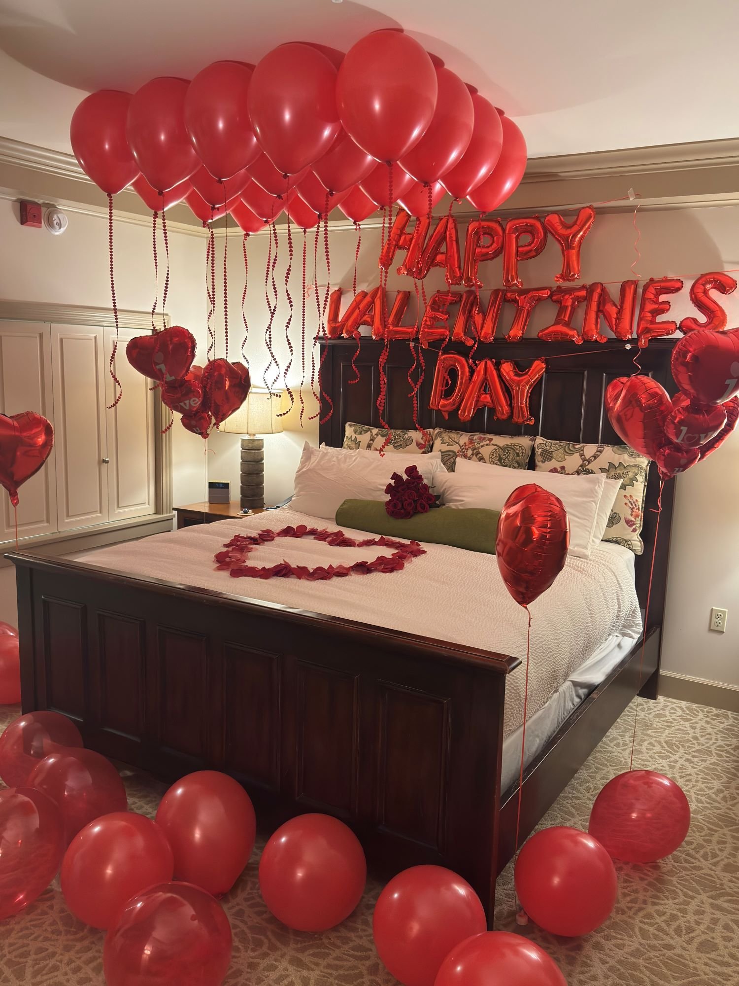 Valentine Room Decoration